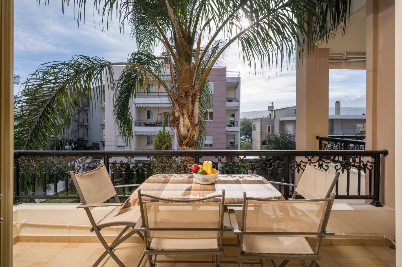 Luxury Coastal Retreat, Mountain View Balcony With Palm Trees & Parking Chrissi Akti Chania Exterior foto